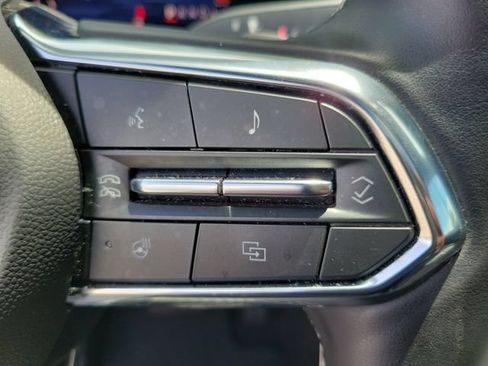 Certified 2025 Chevrolet Traverse LT w/ Sun and Wheel Package FWD image 30