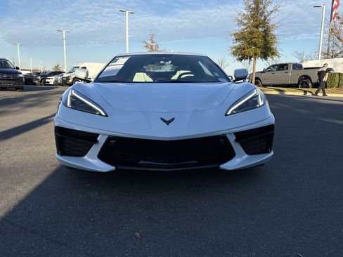 Used 2021 Chevrolet Corvette Stingray Preferred Cpe w/ 2LT image 3