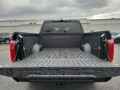 New 2026 Toyota Tundra SR image 8