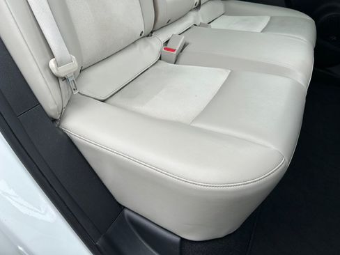 Used 2023 Nissan Ariya FWD image 49