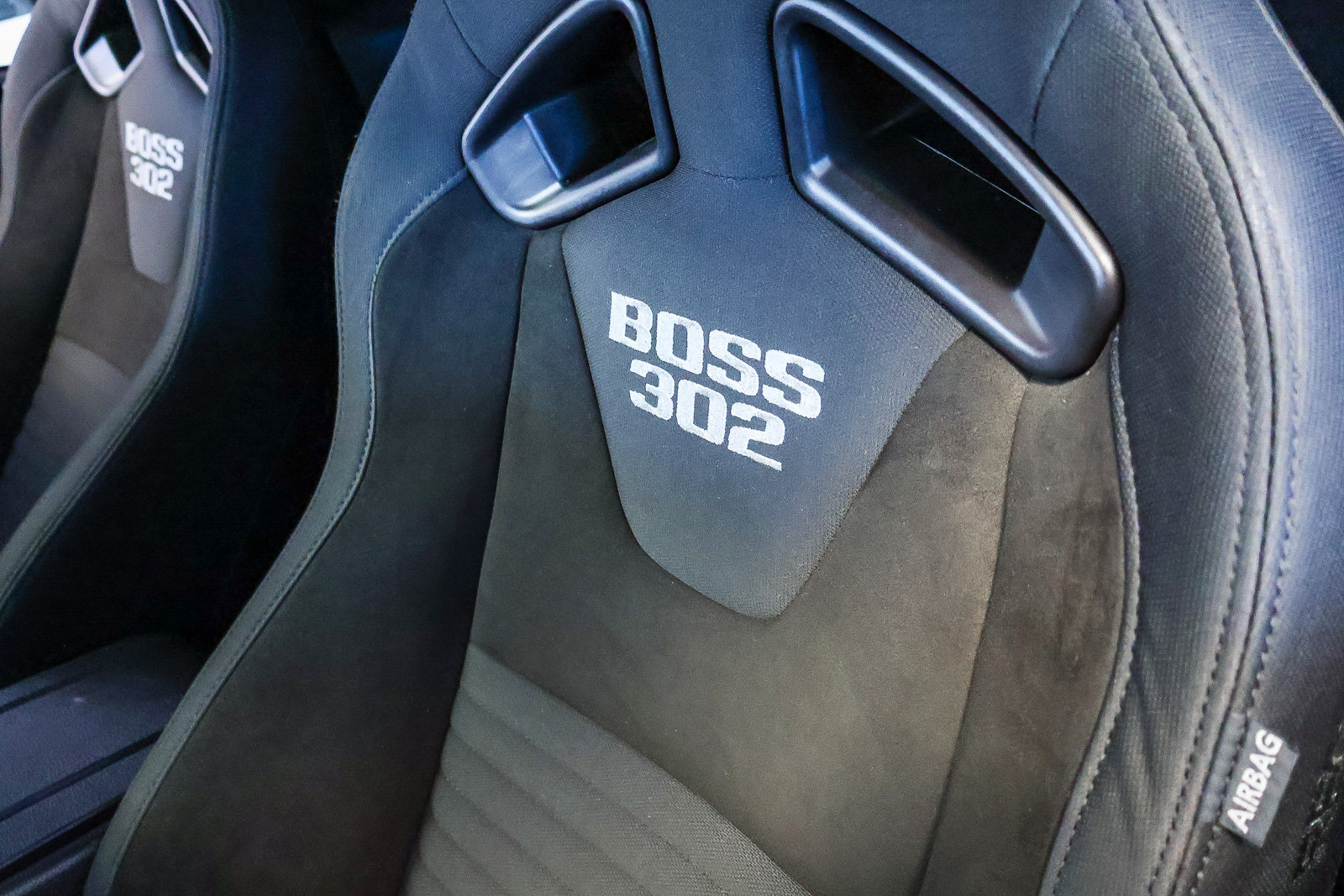 Used 2013 Ford Mustang Boss 302 w/ Boss 302 Accessory Pkg RWD image 21