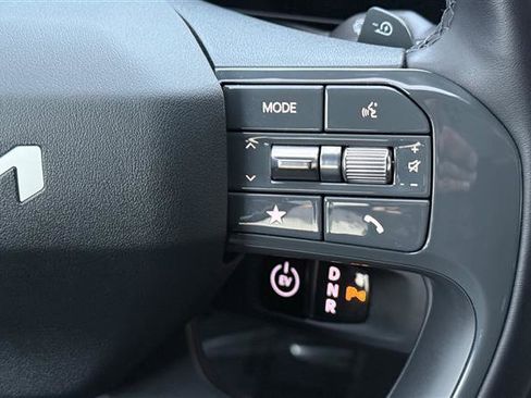 Used 2024 Kia EV9 Light Long Range image 23