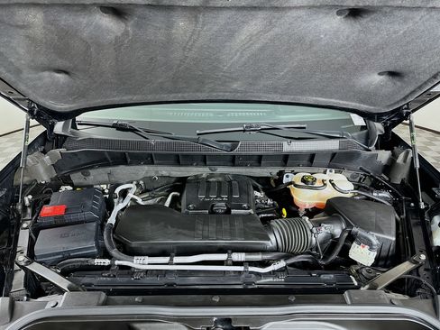 Used 2024 Chevrolet Silverado 1500 LT image 32