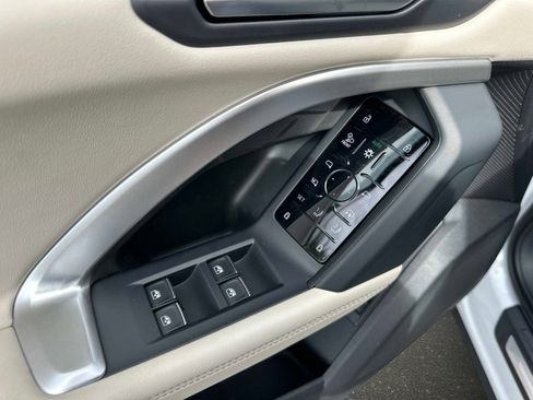 New 2025 Audi Q5 Prestige image 18