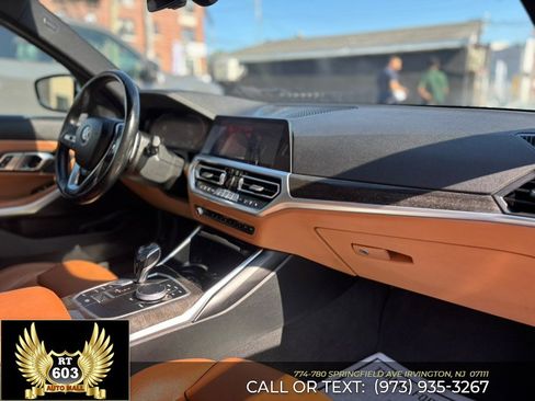 Used 2021 BMW 330i xDrive Sedan w/ Driving Assistance Package AWD/4WD image 15