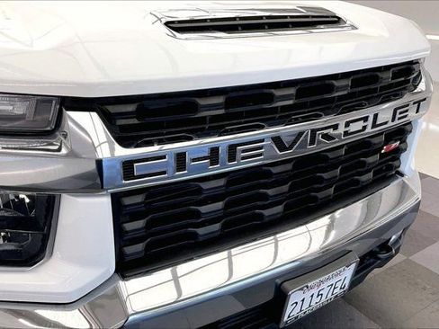 Used 2023 Chevrolet Silverado 2500 LT w/ Convenience Package image 30