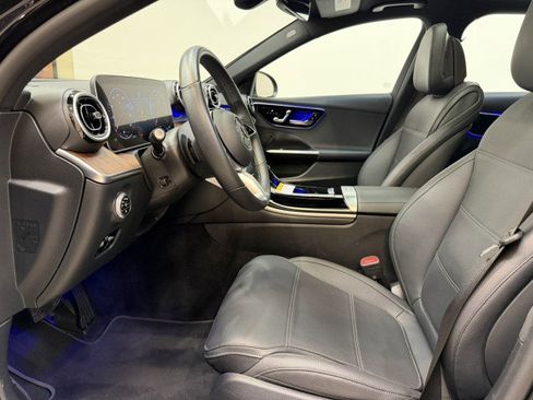 Certified 2025 Mercedes-Benz C 300 Sedan image 6