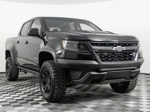Used 2018 Chevrolet Colorado ZR2 w/ ZR2 Midnight Special Edition image 11