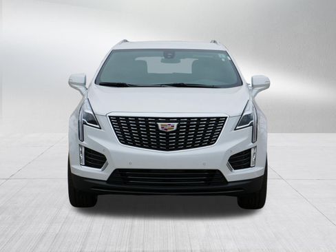 Used 2026 Cadillac XT5 Luxury w/ LPO, Floor Liner Package AWD/4WD image 2