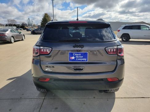 Used 2018 Jeep Compass Latitude AWD/4WD image 6