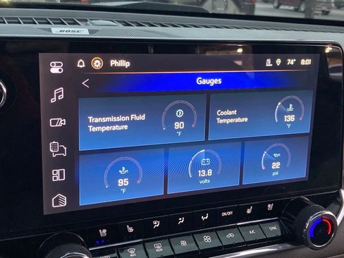 Used 2025 Chevrolet Colorado ZR2 w/ Midnight Edition image 22