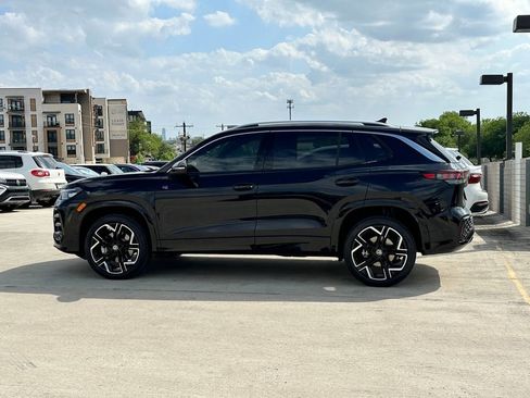 New 2026 Volkswagen Tiguan SEL R-Line AWD/4WD image 3