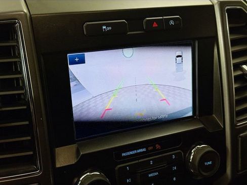 Used 2020 Ford F150 XLT w/ Trailer Tow Package image 15