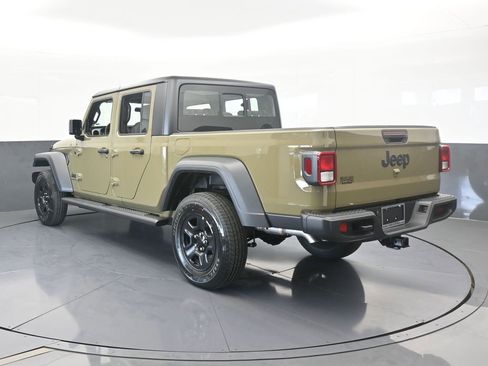 New 2026 Jeep Gladiator Sport image 4
