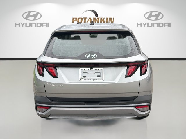 New 2026 Hyundai Tucson SE FWD image 6
