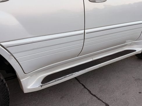 Used 1999 Lexus LX 470 4WD image 43