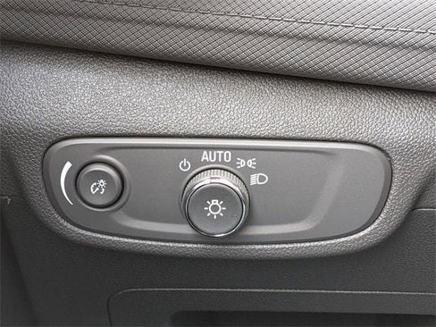 New 2026 Chevrolet TrailBlazer LT w/ LT Cold Weather Package image 17