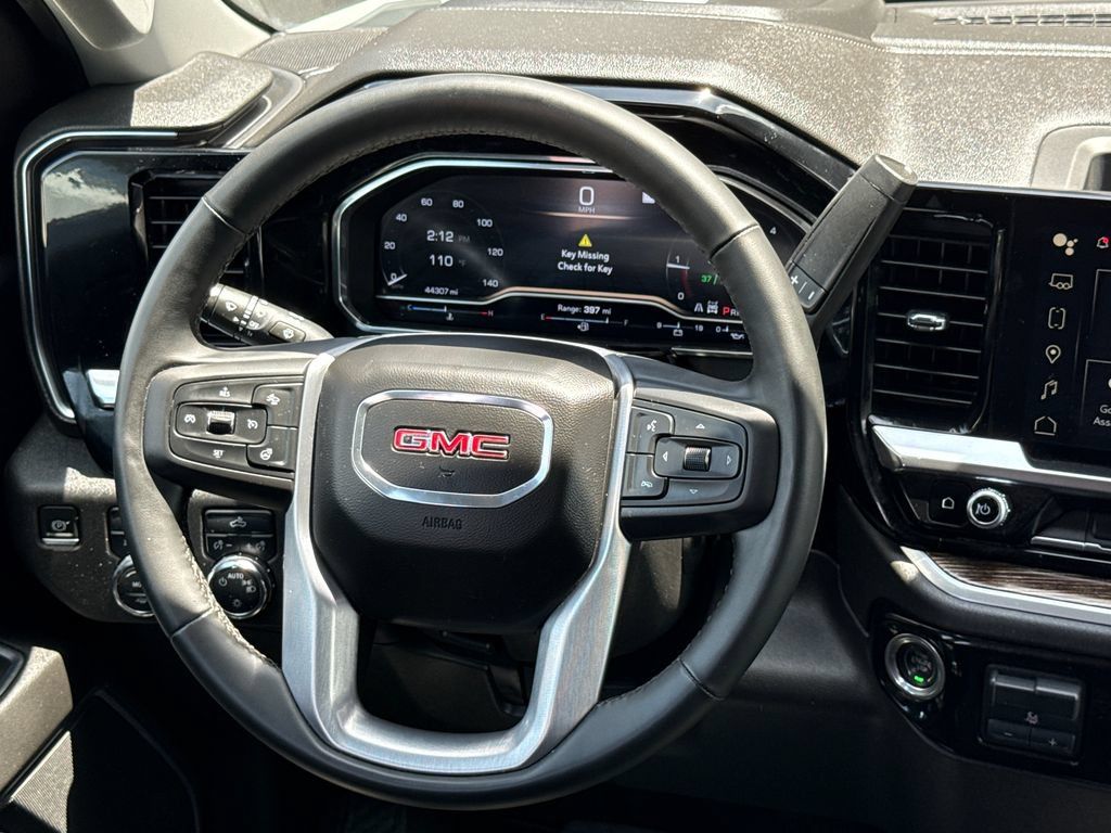 Used 2023 GMC Sierra 1500 SLE AWD/4WD image 14