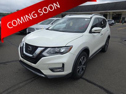 Used 2020 Nissan Rogue SV w/ Sun & Sound Touring Package