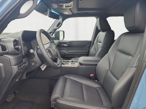 New 2025 Toyota Land Cruiser image 9