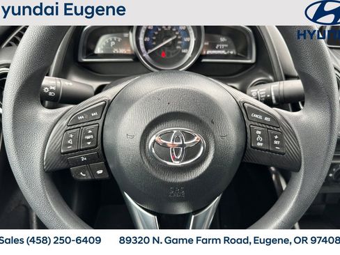 Used 2017 Toyota Yaris iA image 26