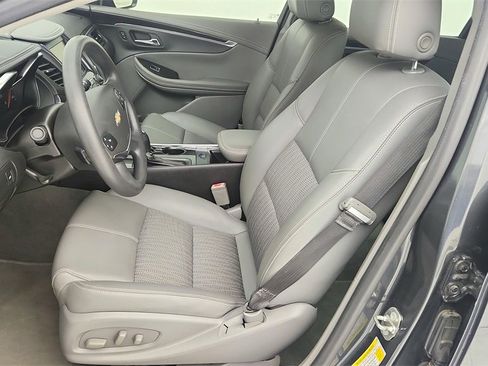 Used 2019 Chevrolet Impala LS image 17