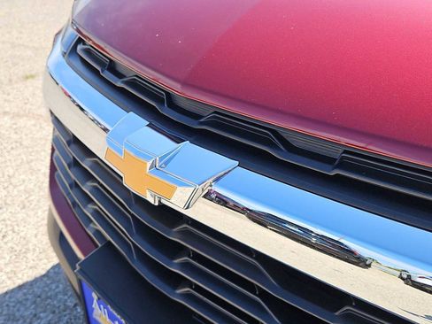 Used 2025 Chevrolet TrailBlazer LS w/ LS Convenience Package FWD image 13