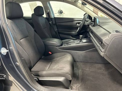 Used 2023 Honda Accord LX image 14