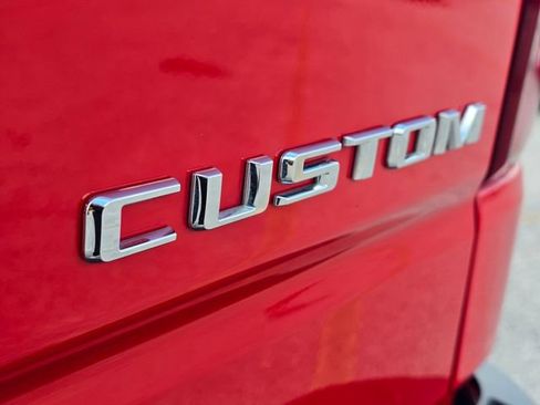Used 2025 Chevrolet Silverado 1500 Custom AWD/4WD image 10