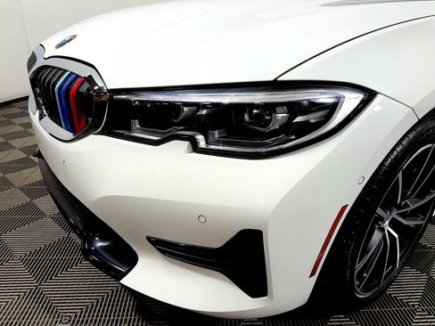 Certified 2022 BMW 330i xDrive 330i xDrive w/ Driving Assistance Package image 27