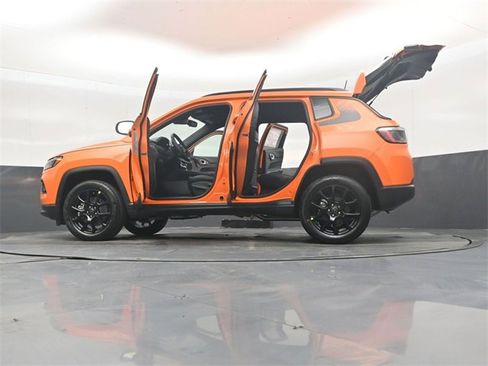 New 2026 Jeep Compass Latitude image 53