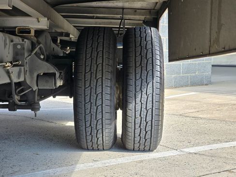 Used 2024 Ford E-350 and Econoline 350 Super Duty w/ Driver's Safety Package image 16