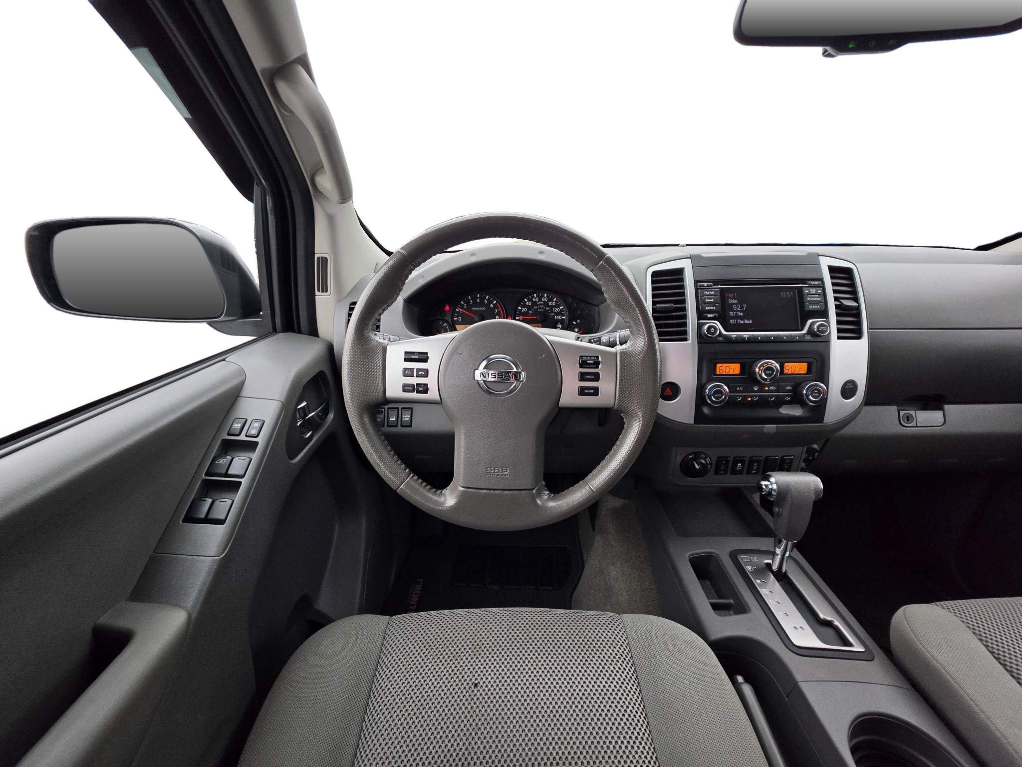 Used 2017 Nissan Frontier SV w/ SV Value Truck Package AWD/4WD image 11