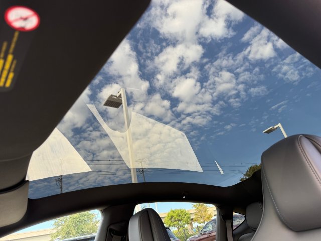Used 2026 Tesla Model Y Performance AWD/4WD image 29