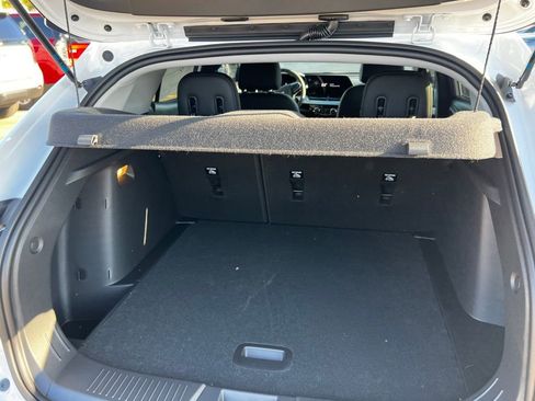 New 2026 Chevrolet Trax LT w/ Driver Confidence Package image 15