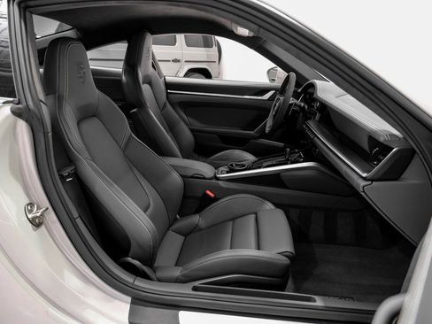 Used 2024 Porsche 911 Turbo S w/ Exterior Package Painted image 27