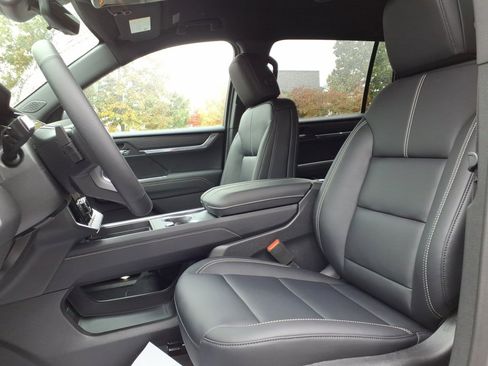 New 2026 GMC Acadia Elevation w/ Black Edition image 14