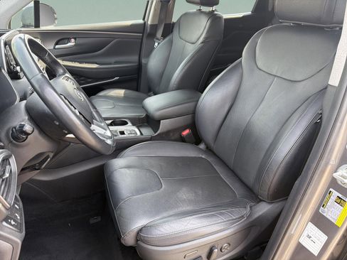 Used 2020 Hyundai Santa Fe Limited FWD image 29