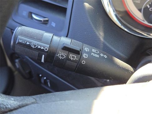 Used 2014 Dodge Grand Caravan American Value Package image 10