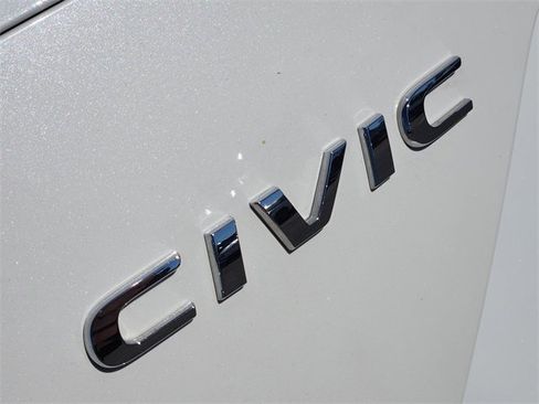 Used 2021 Honda Civic EX-L image 12