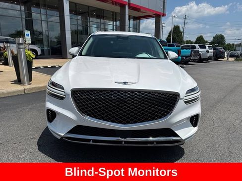Used 2022 Genesis GV70 2.5T w/ Select Package AWD/4WD image 10