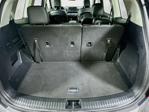 Used 2022 Kia Telluride S AWD/4WD image 32