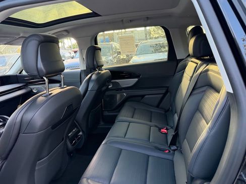 New 2026 Lincoln Nautilus Reserve AWD/4WD image 12