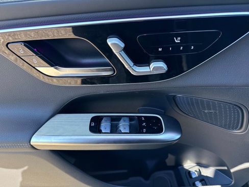 Certified 2025 Mercedes-Benz GLC 350e 4MATIC image 20