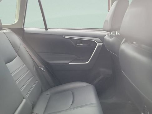 Certified 2019 Toyota RAV4 XLE Premium w/ Advanced Technology Package FWD image 9