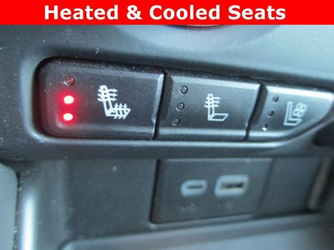 Certified 2023 GMC Yukon XL SLT w/ SLT Premium Package image 18