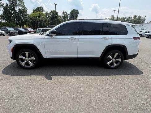Used 2021 Jeep Grand Cherokee L Limited AWD/4WD image 9
