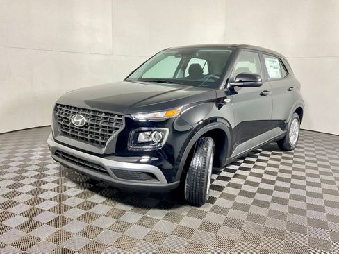 New 2026 Hyundai Venue SE image 9