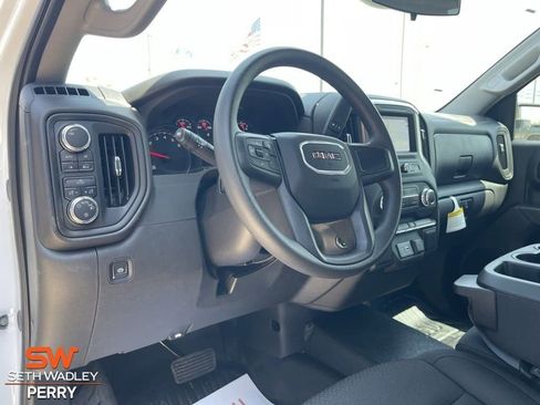 New 2025 GMC Sierra 1500 Pro image 10