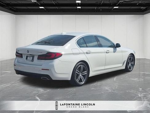 Used 2023 BMW 530i xDrive w/ Convenience Package AWD/4WD image 5